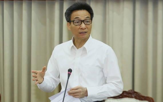 政府副總理武德膽主持會議並發表指導意見。（圖源：衛生部）