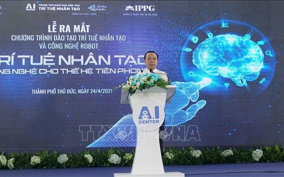 市國立大學校長武海軍在儀式上致詞。（圖源：秋懷）