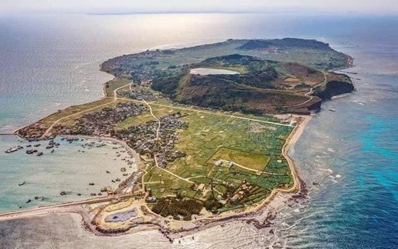 從高處俯瞰的李山島。（圖源：互聯網）