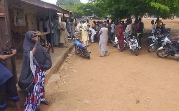 尼日利亞尼日爾州政府正在逐戶清點遭綁架學生人數。（圖源：互聯網）
