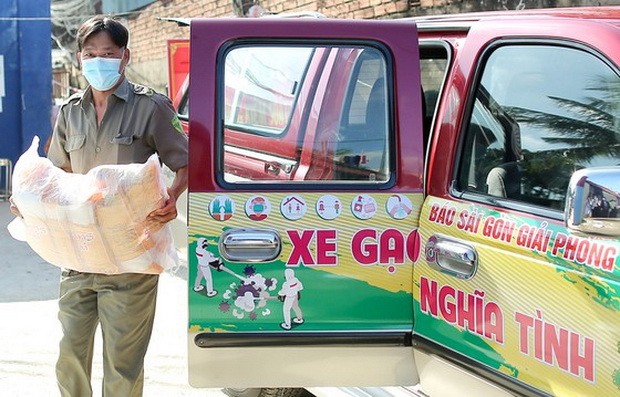 溫情班車暖人心 ảnh 1