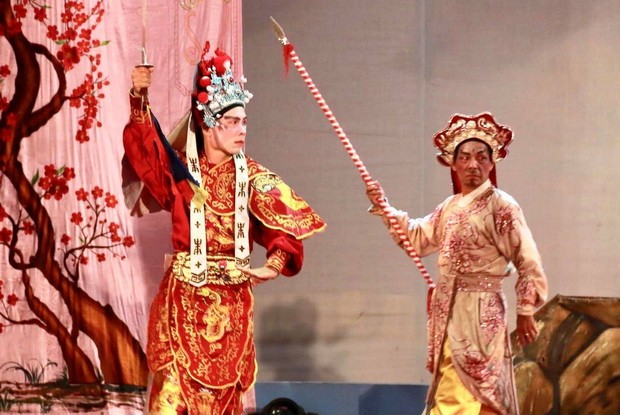 多棲藝人葉家寶 ảnh 2