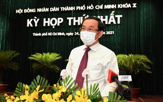 市委書記阮文年會上致辭。（圖源：越勇）