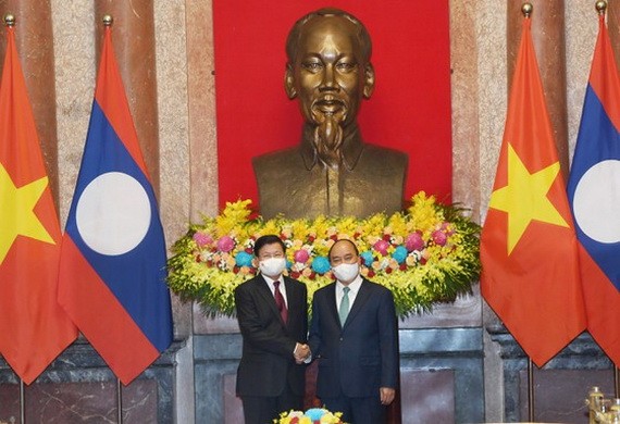 越-老重視兩國偉大友好特殊團結關係