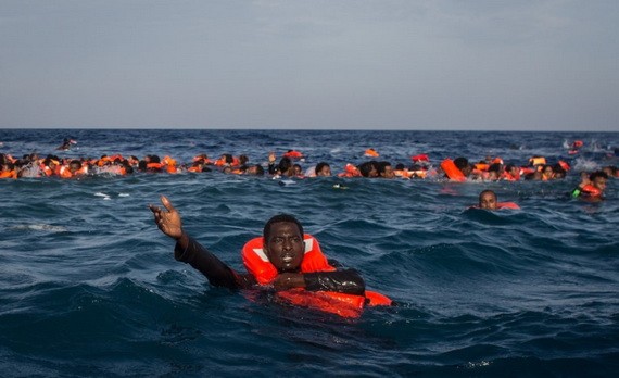 一艘民船在突尼斯海域沉沒致 43 人失蹤。（圖源：互聯網）