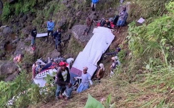 飛機墜毀現場。（圖源：GoFundMe）