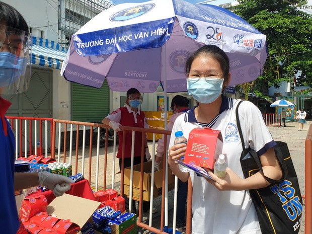 全國近百萬學生參加高中畢業考試 ảnh 1