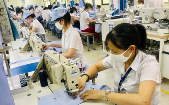 穩定宏觀經濟和加強防控疫情乃今年的重點目標。