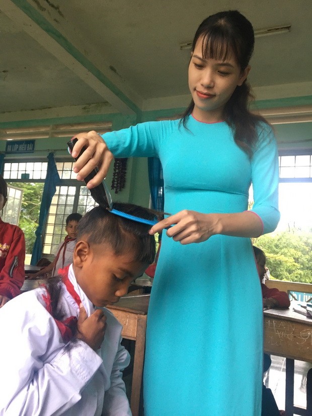 偏遠地區的年輕女大使 ảnh 2