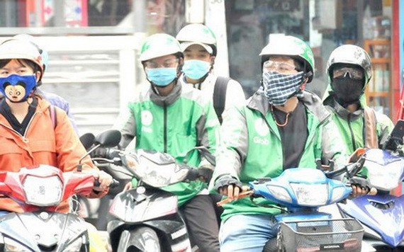 繼續向自由勞工支付補助金額