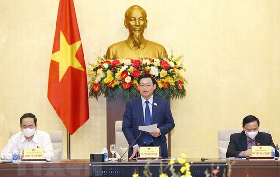 國會對新冠疫情防控工作提意見