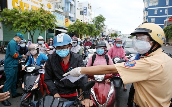 無正當理由出門者被罰 100 - 300 萬元