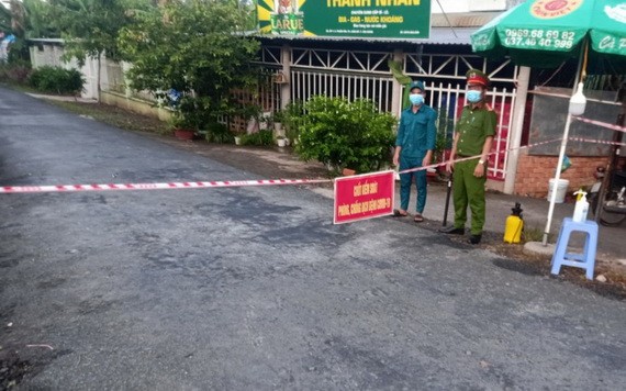 圖為後江省隆美縣順和鄉的一個檢查點。（圖源：後江報）