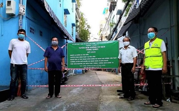 第十一郡民眾維護“綠區”。