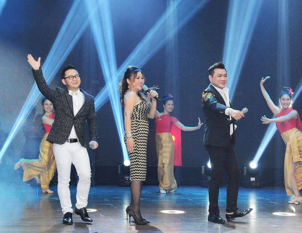 秀玲  光榮  偉智   努力打造美好形象（下） ảnh 2