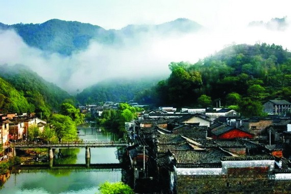 瑤裡古鎮遺留的建築物仍以明清贛時期為主。