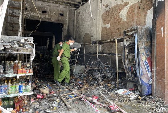 火勢熄滅後的現場一片狼藉。（圖源：越通社）