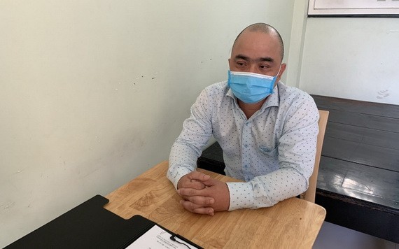 被扣押的嫌犯阮廷貴。（圖源：警方提供）