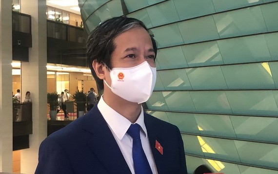 教育與培訓部部長阮金山。