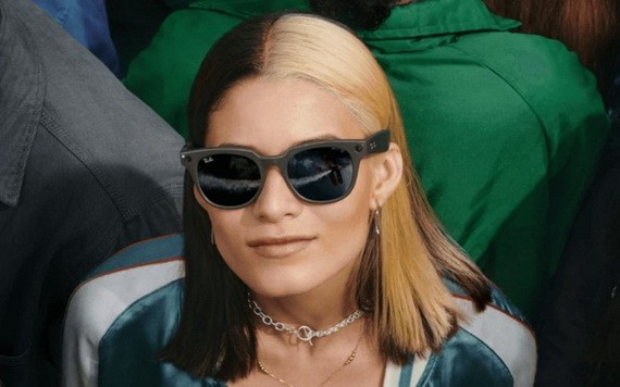 美國社交媒體公司臉書上週推出了其首款智能眼鏡，朝著提供真正AR眼鏡的目標邁出了一步，但該款產品卻在歐盟引發了隱私擔憂。（圖源：互聯網）