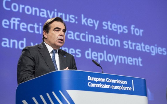 歐盟委員會副主席馬加里蒂斯‧希納斯。（圖源：新華社）