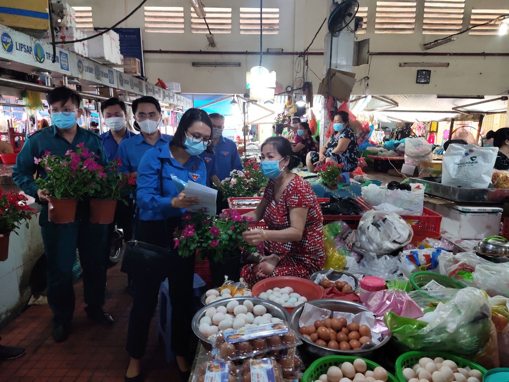 青春綻放閃爍光芒 ảnh 1