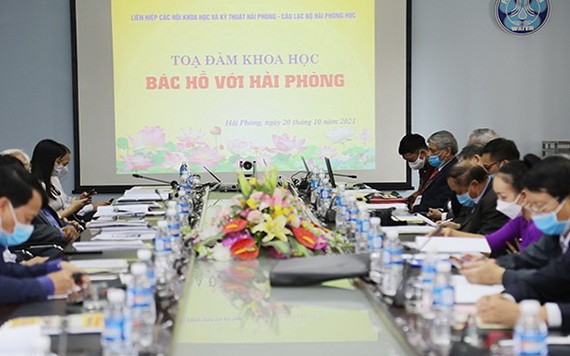 “胡伯伯與海防”科學座談會現場一景。（圖源：海防報） 