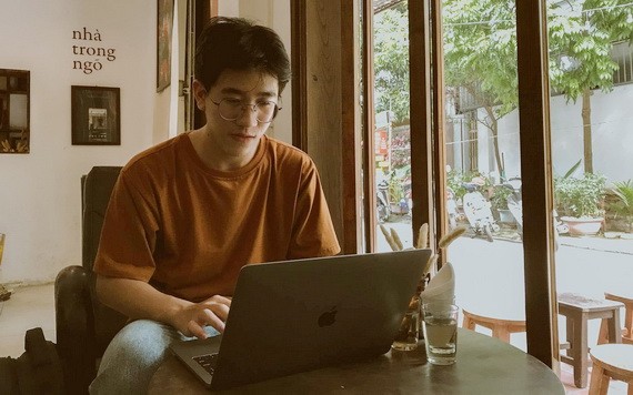 陳鴻興獲得中國北京中醫藥大學的全額獎學金。