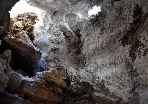 伊朗彩虹鹽丘 ảnh 1