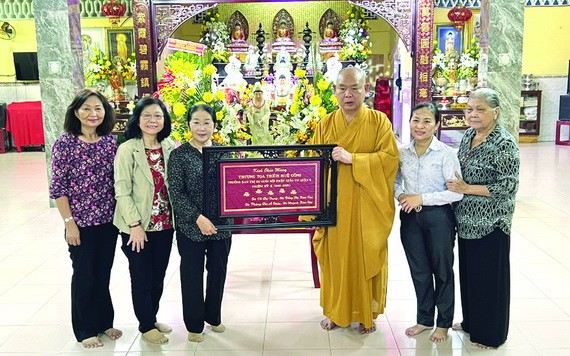 再接再厲做好佛事