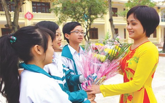 一首充滿愛慕讚美的“教師之歌”