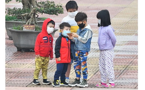 新冠疫情已對我國少兒造成不少的影響。