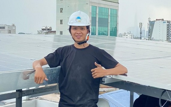 蘇榮孝有機會經歷直接實習，但仍遇到很多不足之處。