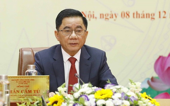 中央檢查委員會主任陳錦秀在會議上發言。（圖：越通社）