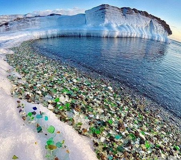 俄羅斯烏蘇里灣玻璃海灘 ảnh 1