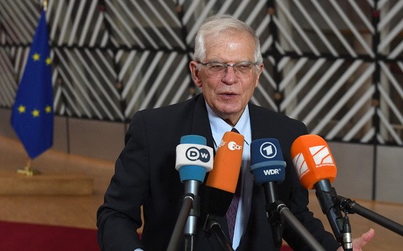 博雷利透露，歐盟正與美國及英國，討論可能對俄羅斯實施的新一輪經濟制裁。（圖：AFP）