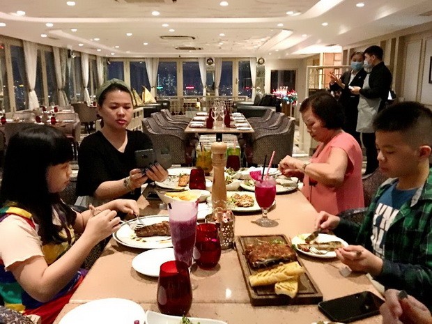 “溫莎”扒房， 陪你度過浪漫的晚餐！ ảnh 1