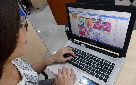 網購已成為多人的習慣。這是推動電子商務發展的因素之一。