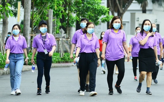 去年的徒步活動吸引不同階層人士的參與。