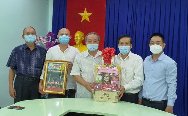 本報向各華人單位拜年 ảnh 5