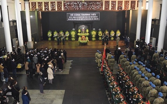 杜英中校烈士追悼儀式現場。（圖：人民軍隊報）