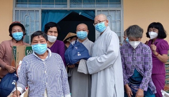 觀音精舍贊助“愛心春節”活動 