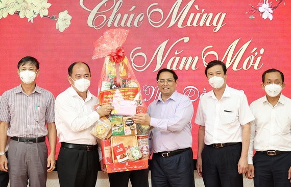 迎頭趕上控制疫情