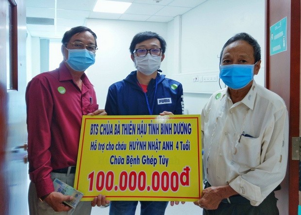 平陽省土龍木天后宮致力濟貧 ảnh 1