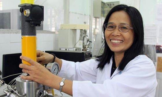 黎氏金鳳博士榮獲“最佳創新獎”。（圖：陳黃）