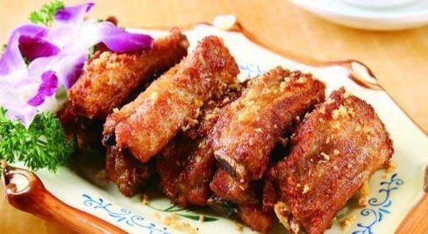蒜香炸排骨