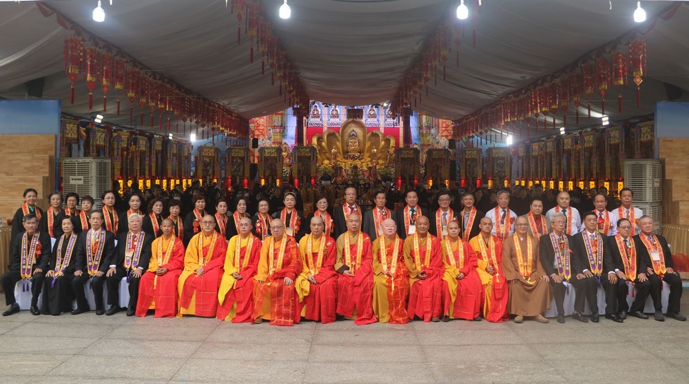 壬寅年萬人緣大法會籌委會合照。