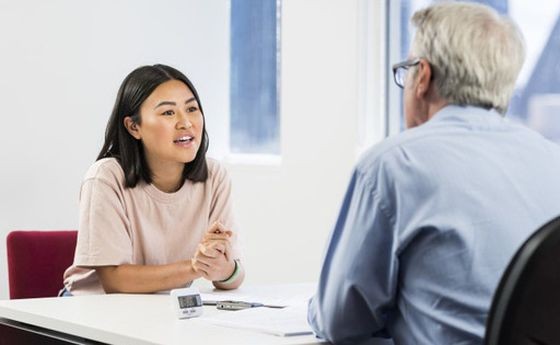 考生應考雅思口語考試。（圖：IDP）