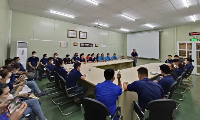 穩定勞動力市場是當務之急 ảnh 1