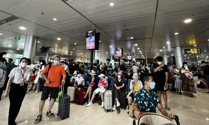 需要同步開展多項解決方案來提高新山一機場的服務質量。